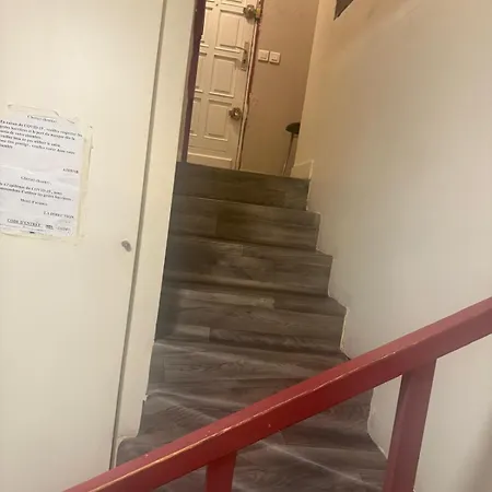 Beau Souplex à Gare Du Nord Appartamento